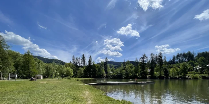 Horský hotel v Beskydech: snídaně, neomezeně dva bazény i sauna