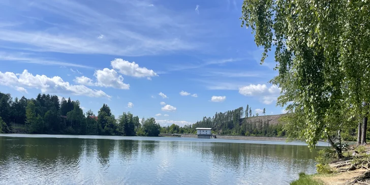 Horský hotel v Beskydech: snídaně, neomezeně dva bazény i sauna