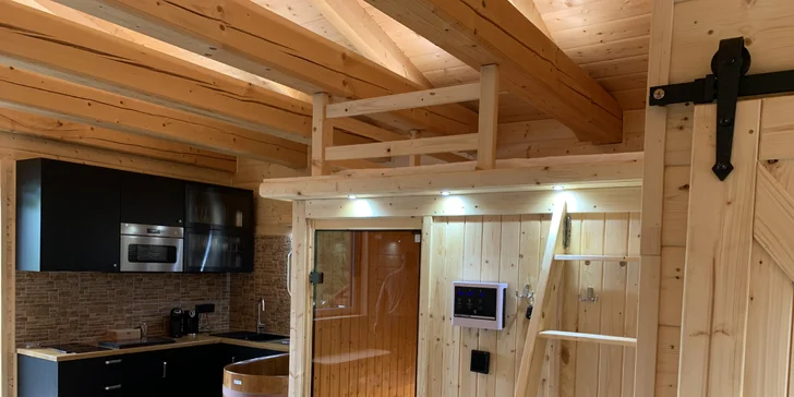 Nový apartmán v Jizerkách: wellness, pivní pípa, terasa i kuchyňka