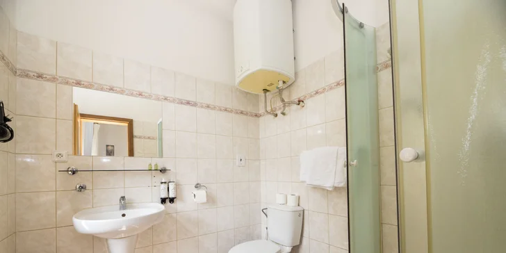Hotel ve Vranově nad Dyjí: originální design, restaurace a zámek na dosah