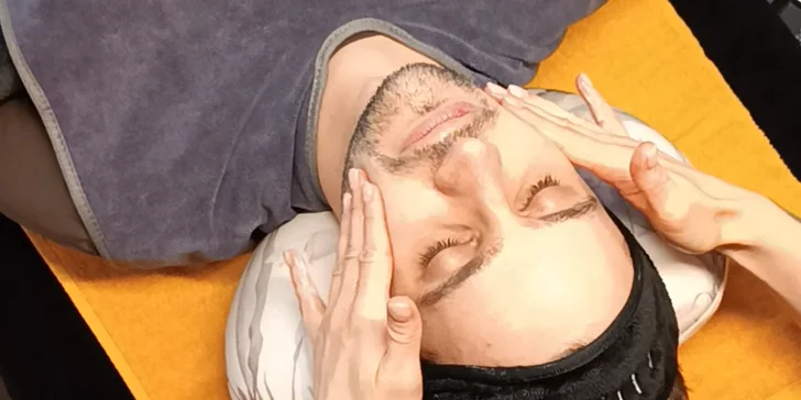 Kosmetické ošetření pleti: základní, relaxační i pro problematickou pleť, příp. masáž obličeje