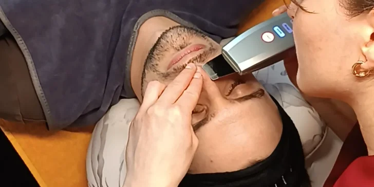 Kosmetické ošetření pleti: základní, relaxační i pro problematickou pleť, příp. masáž obličeje