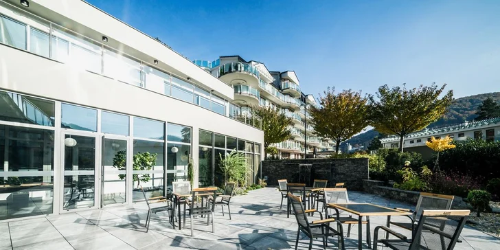 Elegantní 4* hotel v centru lázeňského města Trenčianske Teplice, procedury i strava