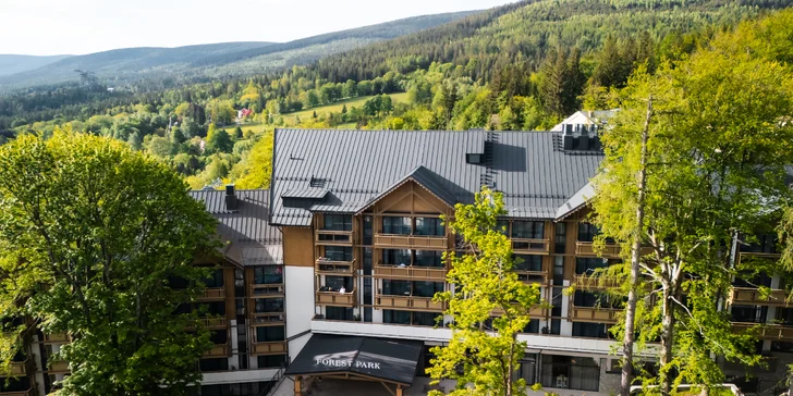 Nový resort v polských Jizerkách: se snídaní či polopenzí, aquapark i možnost i apartmánu s privátní saunou