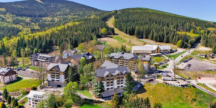 Resort v polských Jizerkách: se snídaní či polopenzí, wellness a aquapark i možnost apartmánu s privátní saunou