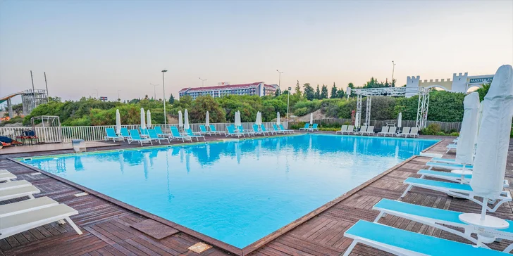 Dovolená v Turecku: 5* hotel Master Family Club, all inclusive, bazén s tobogány, wellness i let