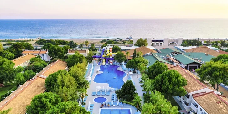 Dovolená v Turecku: 5* hotel Master Family Club, all inclusive, bazén s tobogány, wellness i let
