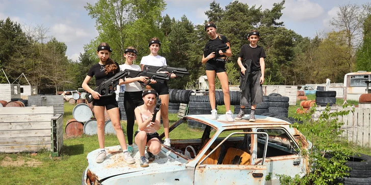 Hodina laser game na venkovním hřišti v hodonínském areálu: pro 4–⁠⁠⁠⁠⁠⁠12 osob
