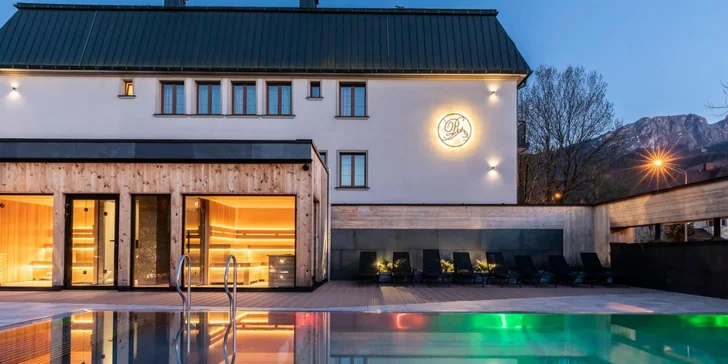 Moderní rezort v Zakopaném: neomezený wellness, snídaně až do postele