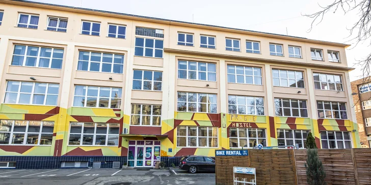 Hostel v pražských Holešovicích, vč. bufetové snídaně, bazénu a sauny