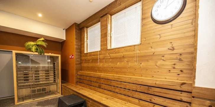 Hostel v pražských Holešovicích, vč. bufetové snídaně, bazénu a sauny