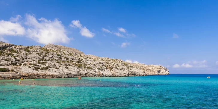 Mallorca letecky: 3* hotel přímo u moře, all inclusive, bazén, denní animační program i diskotéka