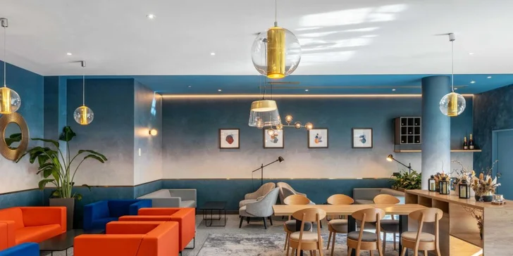 Moderní hotel v srdci Starého Města ve Wrocławi: pobyt se snídaní a welcome drinkem