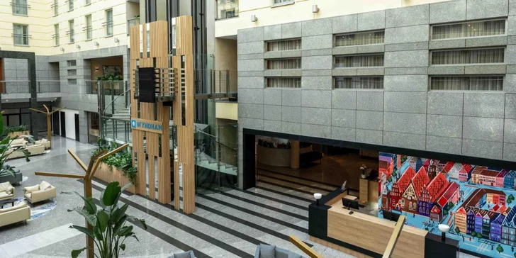 Moderní hotel v srdci Starého Města ve Wrocławi: pobyt se snídaní a welcome drinkem