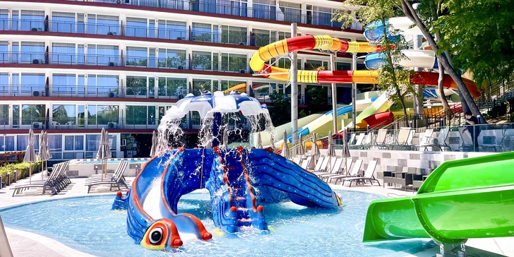 Rodinná dovolená v Bulharsku: hotel 500 m od moře, animační program, nový aquapark, 2 děti zdarma