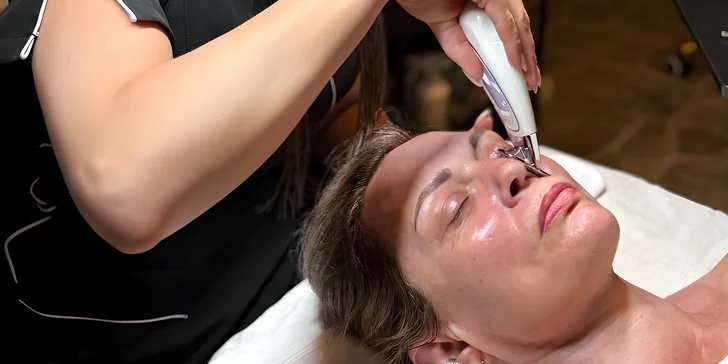 Kosmetické balíčky: základní nebo i masáží či anti-aging ošetřením