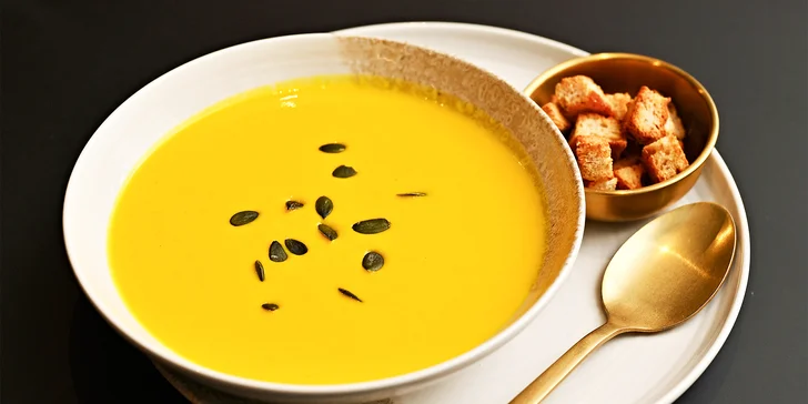 3chod. italské degustační menu pro dva: polévka, hlavní chod, dezert i víno