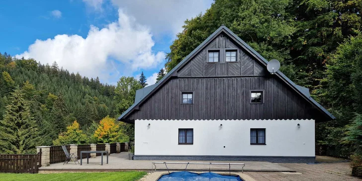 Pobyt v Krkonoších: ubytování v moderním apartmánu s privátní saunou a bazénem