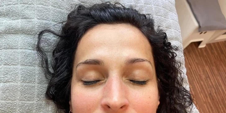 Perfektní make-up za každé stiuace: permanentní oční linky, obočí dle výběru i rty