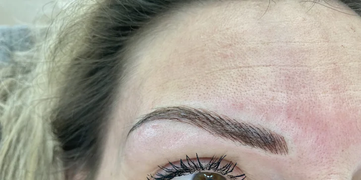 Perfektní make-up za každé stiuace: permanentní oční linky, obočí dle výběru i rty