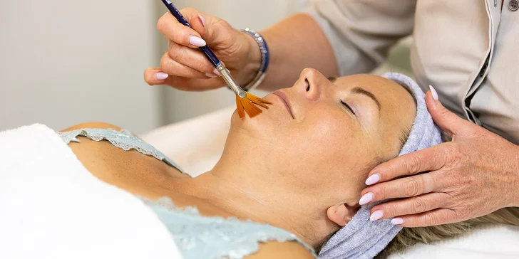 Kosmetické balíčky pro ženy a muže: péče o citlivou pleť, hydratace i anti-age ošetření