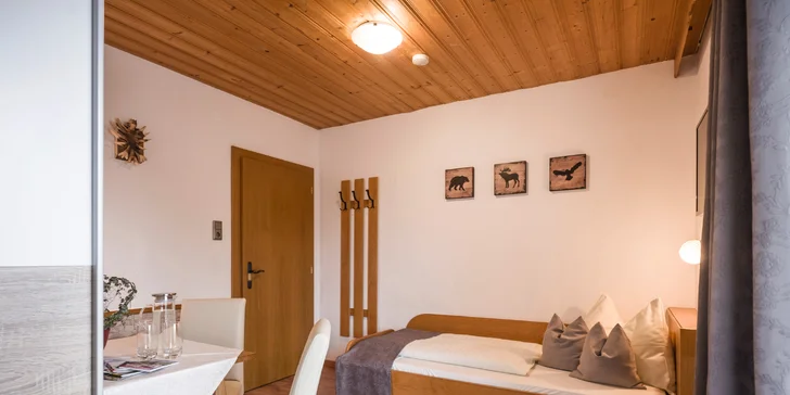 Dovolená v rakouském údolí Zillertal: horský hotel s polopenzí a saunovým světem