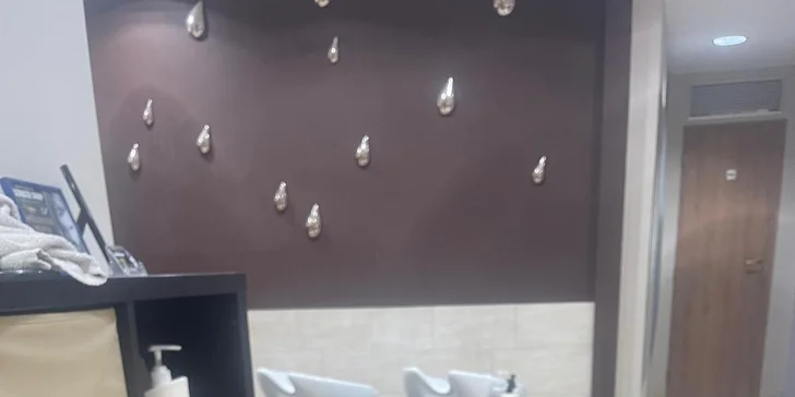 Salon najdete přímo na Václavském náměstí.