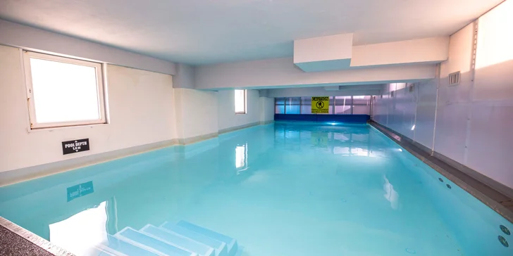 Hostel v pražských Holešovicích, vč. bufetové snídaně, bazénu a sauny