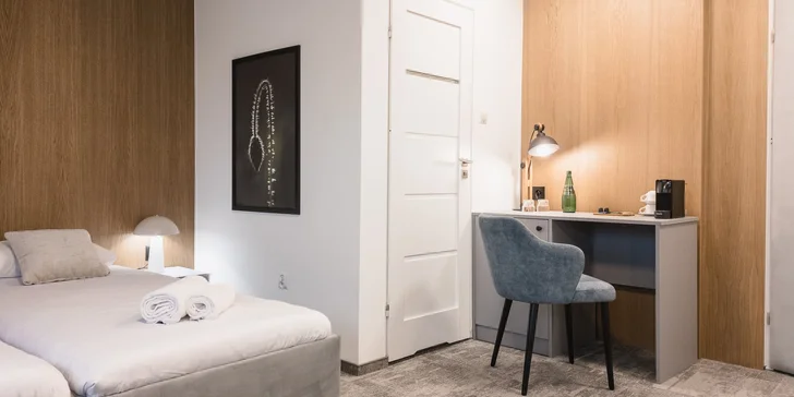 Moderní rodinný spa rezort na břehu Rožnovského jezera s wellness i jídlem