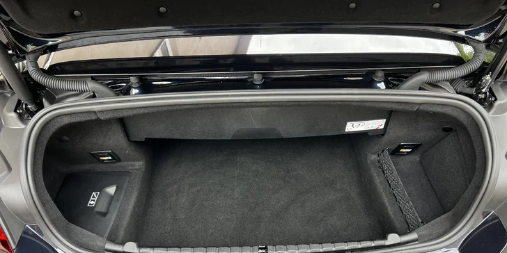 Zapůjčení BMW M850i xDrive – kabriolet pro nezapomenutelnou jízdu