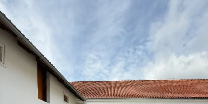 Kompletní servis klimatizace s chladivem typu R134a či R1234yf, možnost dezinfekce ozonem