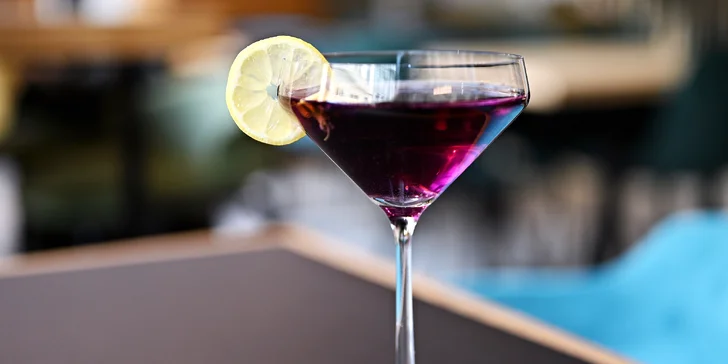Víno nebo koktejl včetně tapas dle výběru: prosecco, mojito i sýrový talíř