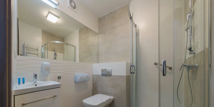 Dovolená v Kolobřehu: hotel kousek od pláže, snídaně i sleva na procedury