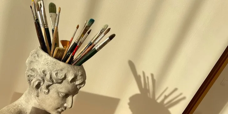 Umění pro každého: Objevte svou kreativitu na skupinovém workshopu malování
