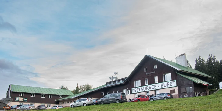 Horská bouda v Peci pod Sněžkou: polopenze a lanovka na Sněžku s 30% slevou