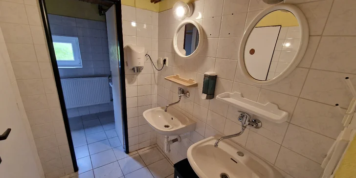 Horská chata v srdci Krkonoš: snídaně nebo all inclusive i privátní wellness, 2 děti zdarma