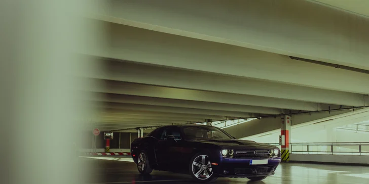 Legendární americký Ford Mustang nebo Dodge Challenger: 24 hod. i prodloužený víkend
