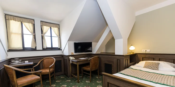 Pobyt v Hluboké nad Vltavou s polopenzí i wellness: hotel pod zámkem v blízkosti golfu
