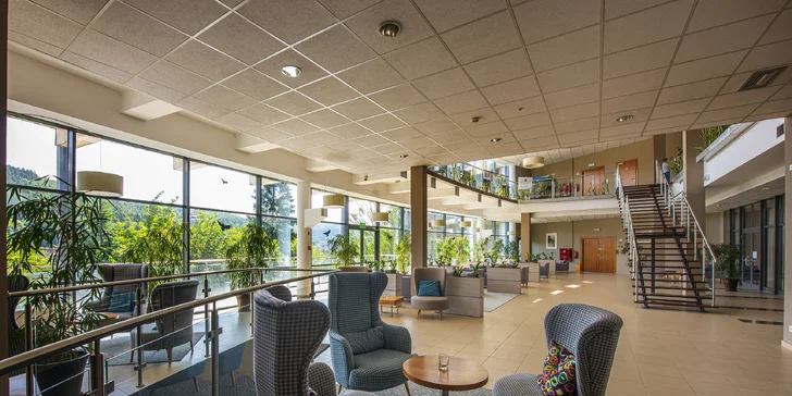 Pobyt v nádherném prostředí Krynice-Zdrój: snídaně či polopenze a neomezený wellness