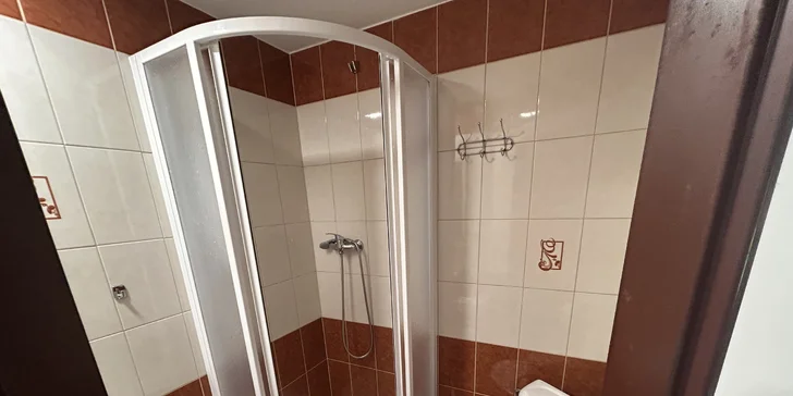 Penzion v Peci pod Sněžkou se snídaní či polopenzí, saunou i tenisem