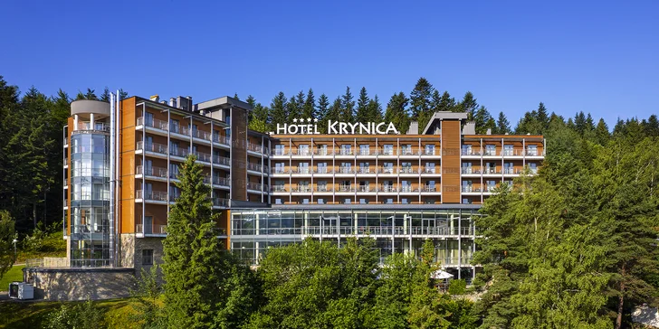 Pobyt v nádherném prostředí Krynice-Zdrój: snídaně či polopenze a neomezený wellness