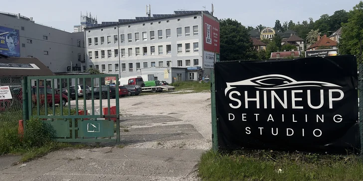 Detailní čištění osobních a velkých aut: exteriér, interiér i kompletní balíčky