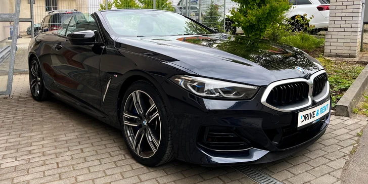 Zapůjčení BMW M850i xDrive – kabriolet pro nezapomenutelnou jízdu