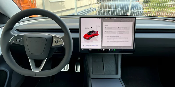 Zapůjčení Tesly Model 3 Performance – elektromobil, co vás ohromí