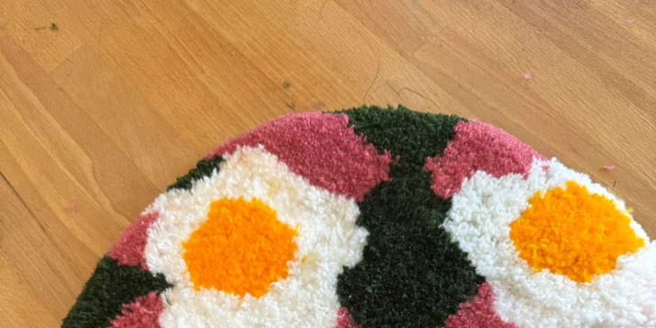 Rugmaking: zážitkový kurz tkaní vlastního koberečku, pro začátečníky i pokročilé