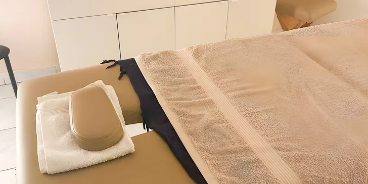 60-90minutová masáž dle výběru: klasická, lymfatická i lávové kameny