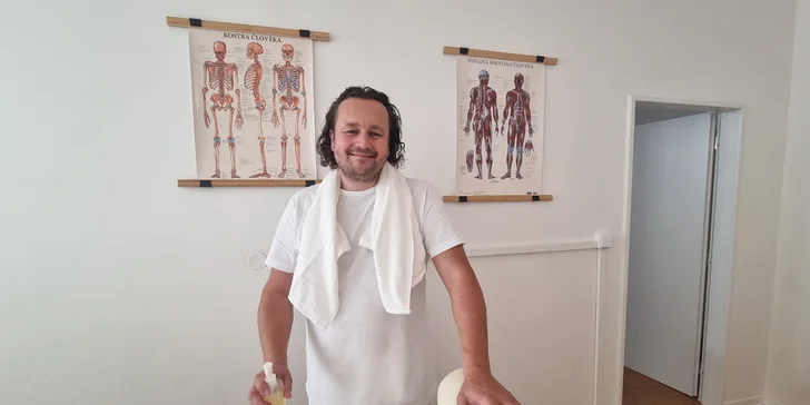 Úleva od bolesti: masáže na 35 až 110 minut včetně rehabilitačního poradenství