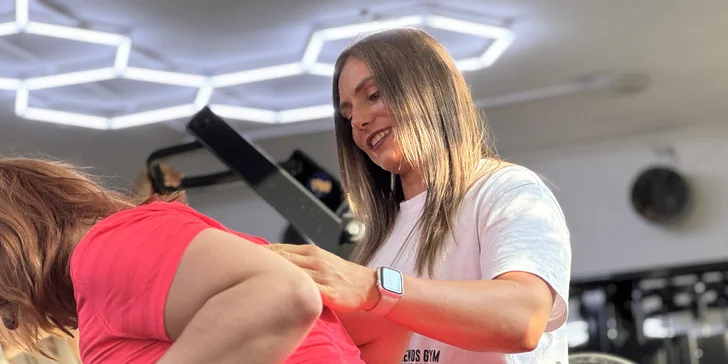 Online coaching i tréninkový plán 4v1 na doma či do fitka od zkušené fitness trenérky