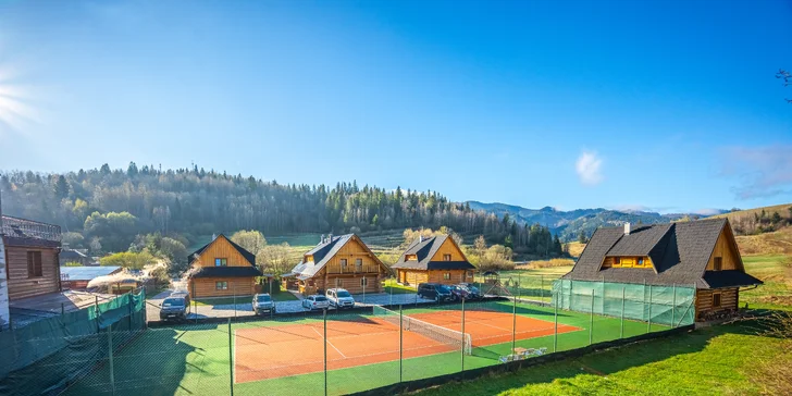 Pobyt v Západních Tatrách ve vesničce Zuberec: penzion či koliba, vč. snídaně a wellness