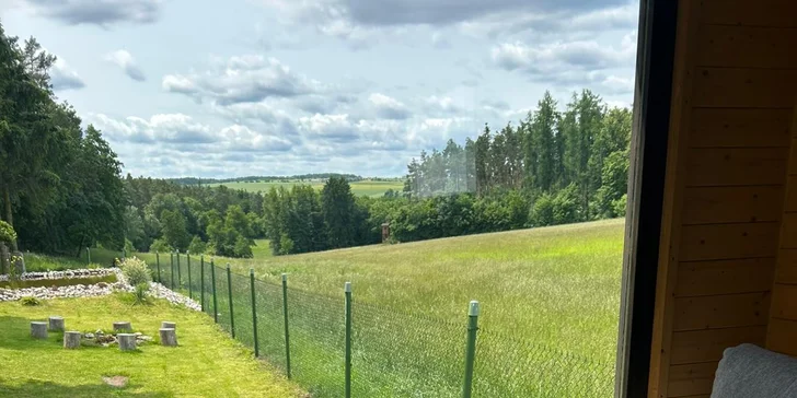 Moderní tiny house na Křivoklátsku, 11 km od Lán: bez stravy či se snídaní